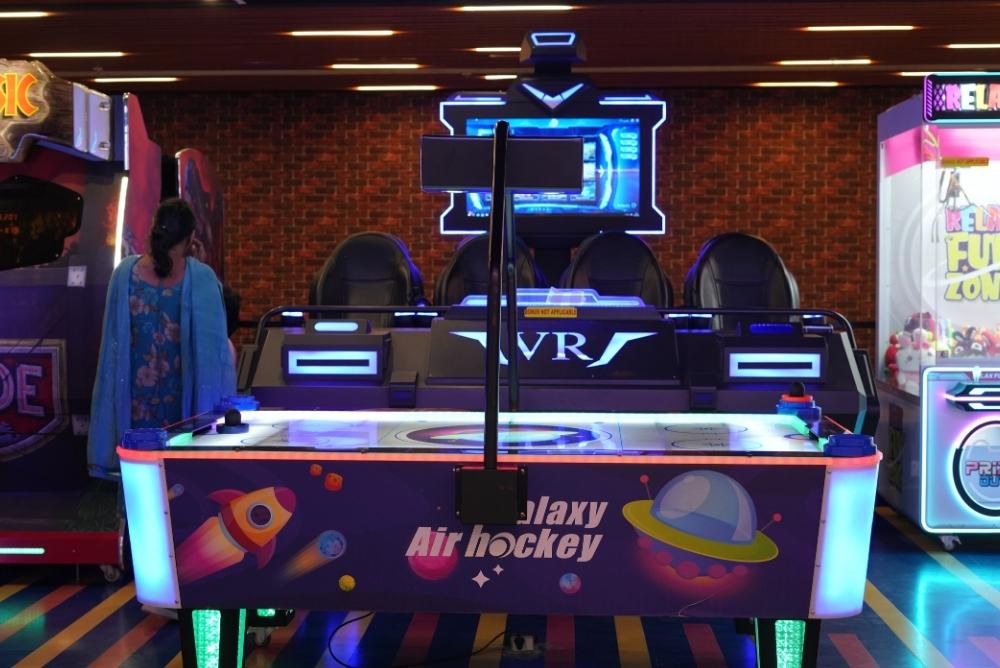 Air Hockey